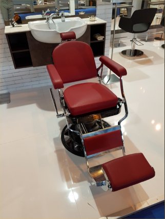 Pietranera 5'60 Barber Chair